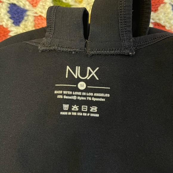 Nux Active Black Partially Ribbed Napa Sports Bra Size M - Picture 5 of 5